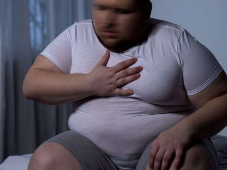 Nam thanh niên đi cấp cứu vì hội chứng thường gặp ở người thừa cân