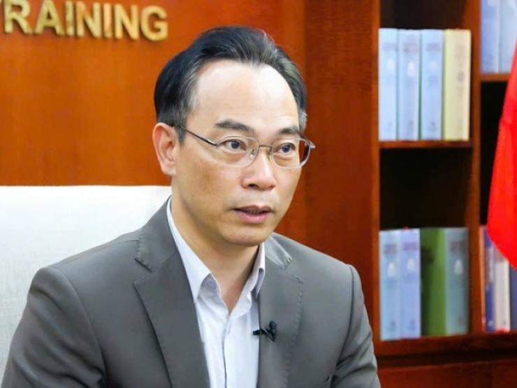 VIDEO: Thứ trưởng Bộ GD-ĐT lý giải vì sao phải quy đổi điểm xét tuyển