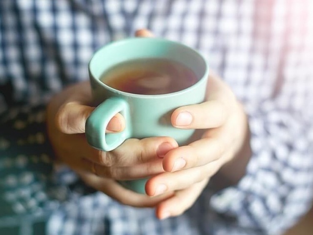 5 đồ uống trước khi đi ngủ tăng cường thải độc gan