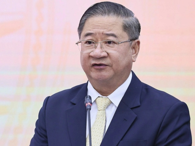 Nhiều nguyên lãnh đạo địa phương bị cảnh cáo