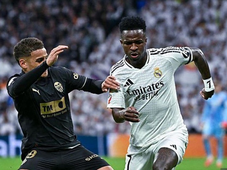 Video bóng đá Real Madrid - Valencia: Vinicius hỏng phạt đền, đội khách trừng phạt (La Liga)