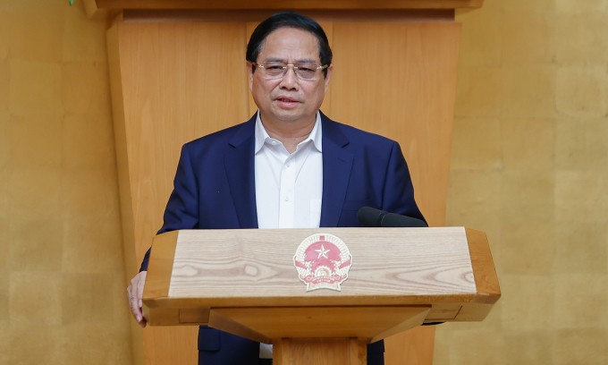 Thủ tướng Phạm Minh Chính phát biểu tại phiên họp Chính phủ, ngày 6/4. Ảnh: VGP