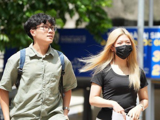 Thi tốt nghiệp THPT năm 2025: Giao đề thi sớm cho địa phương đông thí sinh