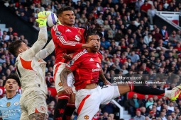 Derby Manchester thời gian khó: Trận "giao hữu cuối mùa" & lần cuối của De Bruyne