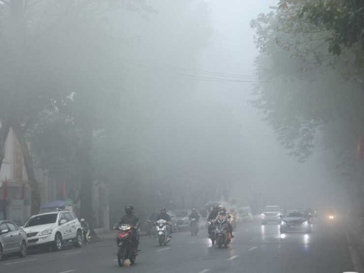 Miền Bắc sẽ nồm ẩm khó chịu sau đợt không khí lạnh tăng cường, dự báo thời điểm nắng nóng xuất hiện