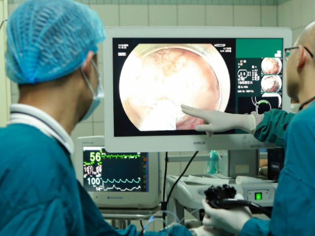 7 anh em trong gia đình cùng mắc ung thư, thói quen rất giống nhau