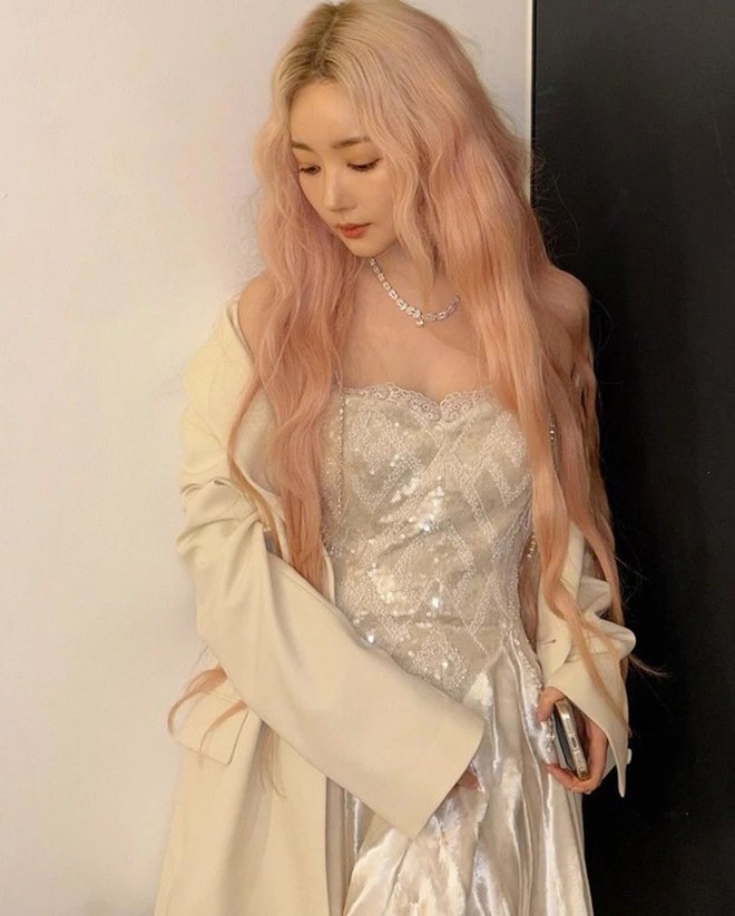 Những hình ảnh gây chấn động cõi mạng của Park Min Young.