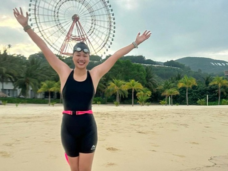 Ánh Viên bơi biển ra đảo với thông số gây “sốt”, fan ví nàng tiên cá cũng chào thua
