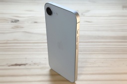 Chê đến mấy, đây vẫn là chiếc iPhone cứu tinh cho Apple