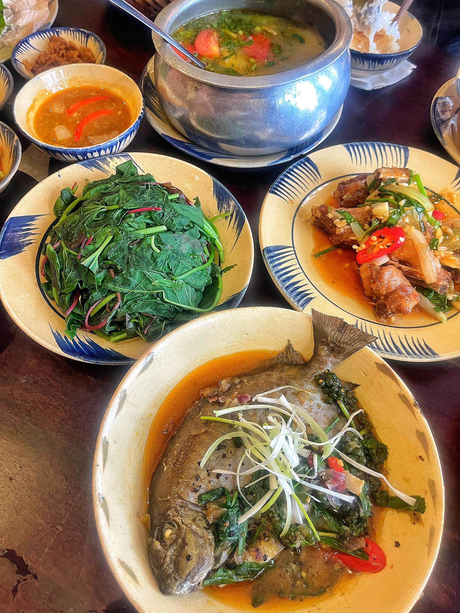 Foodtour Huế thưởng thức đặc sản cố đô ngon "quên lối về" - 16
