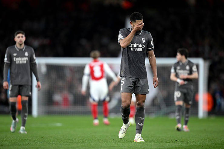 Real Madrid thua toàn diện Arsenal ở tứ kết lượt đi Cúp C1