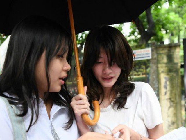 Tuyển sinh lớp 10 công lập ở Hà Nội hạ nhiệt