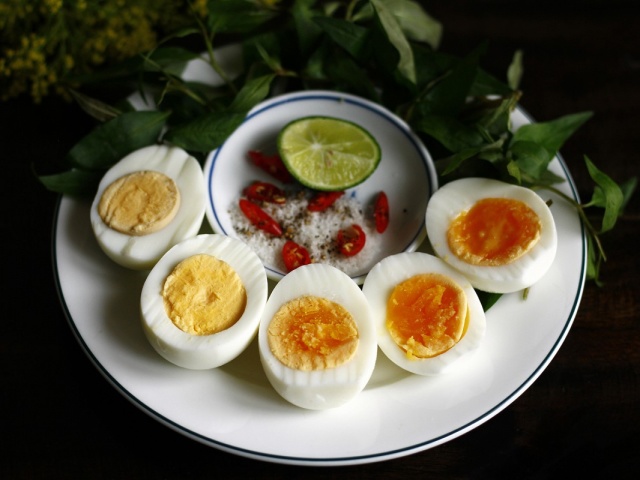 5 thực phẩm giàu vitamin D giúp xương chắc khỏe