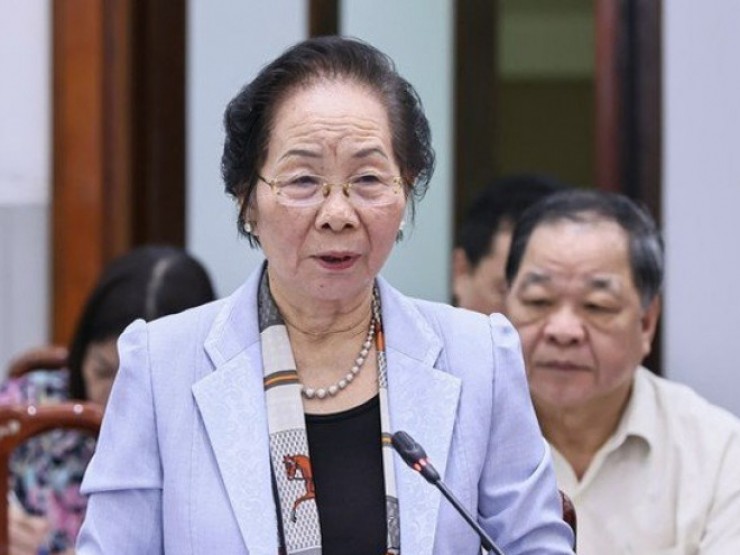 Vụ gần 600 loại sữa giả: “Bộ Công Thương nói không quản lý, thế của ai?“