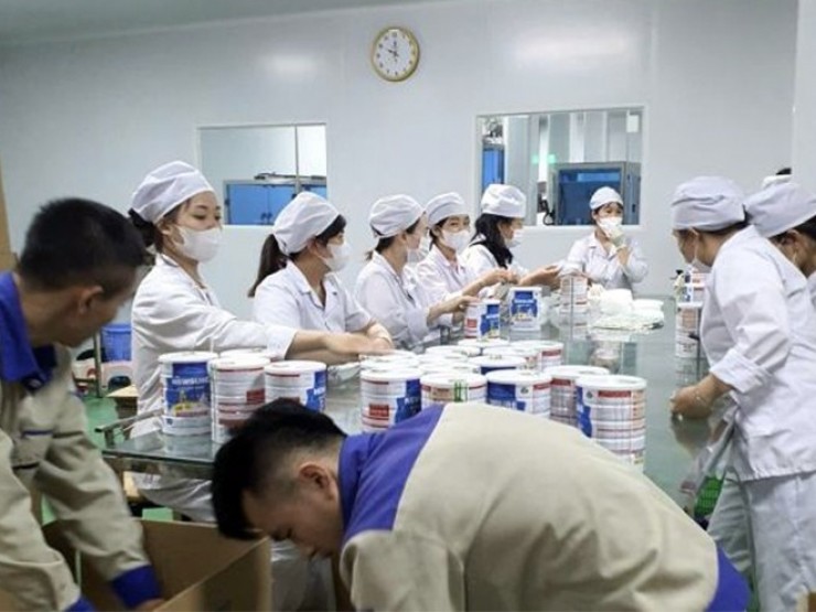 Thủ tướng yêu cầu đẩy nhanh tiến độ điều tra, sớm kết luận vụ sản xuất, buôn bán sữa giả