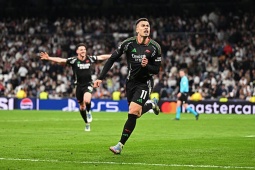 Video bóng đá Real Madrid - Arsenal: Hoàng gia " băng hà " (Champions League)