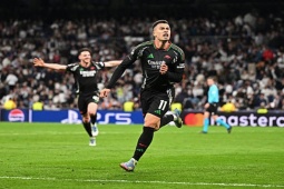 Video bóng đá Real Madrid - Arsenal: Mở tiệc tại Bernabeu (Champions League)