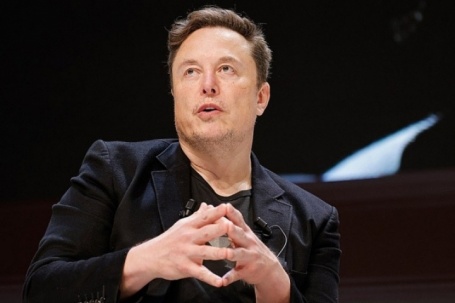 'Elon Musk muốn trả 15 triệu USD để giữ bí mật chuyện có con'