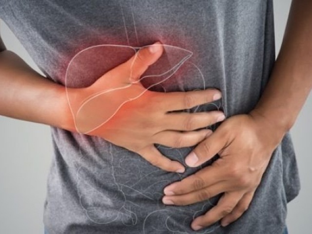Triệu chứng xuất hiện khi ăn của bệnh ung thư bị ví là ‘sát thủ thầm lặng’
