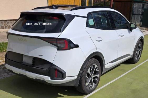 Kia Sportage 2025 phiên bản trục cơ sở ngắn lộ diện - 2