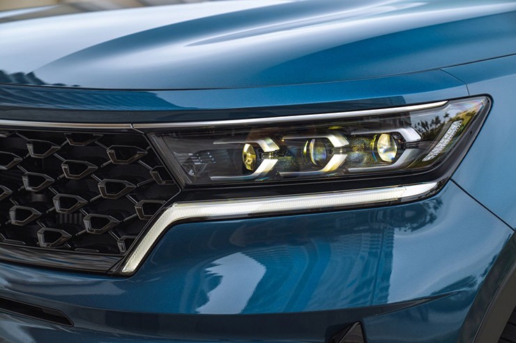 Giá xe KIA Sorento tháng 4/2025, từ 954 triệu đồng - 8