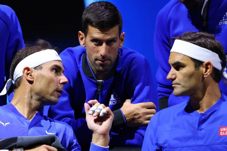 Djokovic (giữa) xuất phát điểm không phải người hay nhất, nhưng khi khép lại sự nghiệp anh là tay vợt giàu thành tích nhất