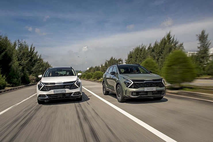Giá xe KIA Sportage mới nhất kèm ưu đãi tháng 4/2025 - 10