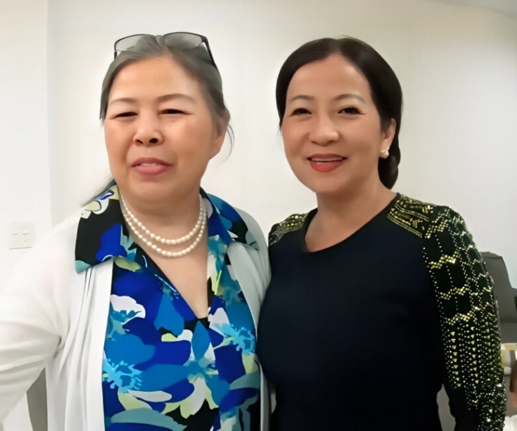 Quang Lê khoe được Hà Thanh Xuân đến thăm biệt thự riêng, khung cảnh đứng cạnh "mẹ vợ tương lai" như gia đình - 3