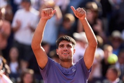 Bán kết tennis Barcelona Open: Alcaraz tái ngộ đối thủ suýt thắng mình ở Monte Carlo