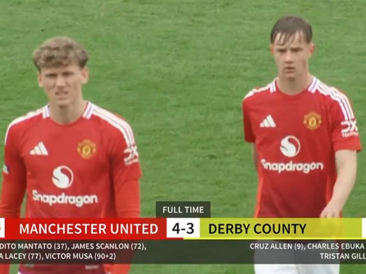 Đội U18 MU tiếp bước đàn anh, thắng ngược dòng nghẹt thở trận cầu 7 bàn