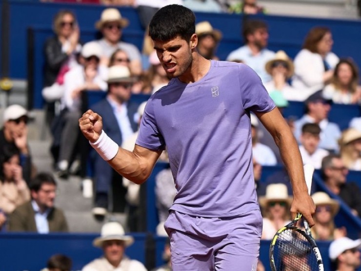 Nóng nhất thể thao sáng 19/4: Alcaraz có chuỗi thắng dài nhất năm 2025