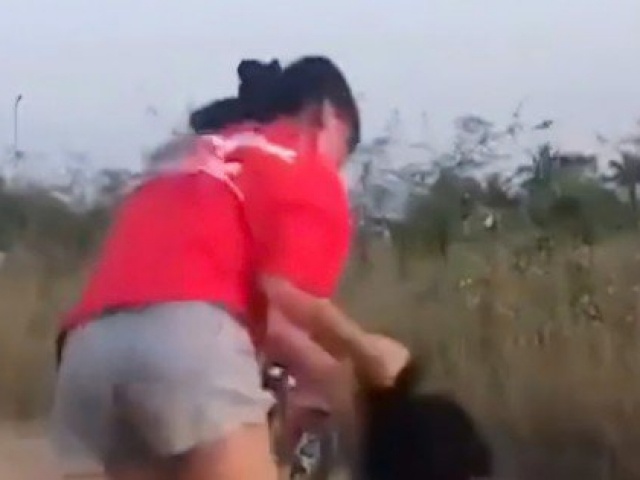 Bình Định xác minh clip nữ sinh bị đánh đập thô bạo gây xôn xao dư luận