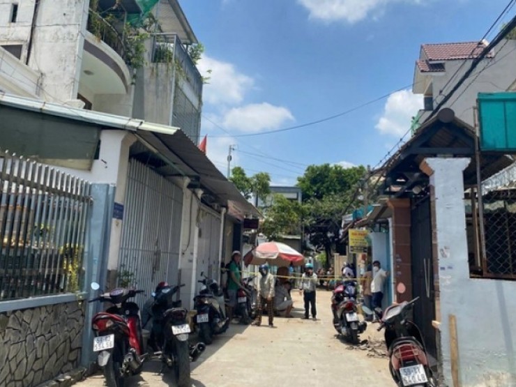 TP HCM: Sập tường căn nhà trên đường Trường Chinh, 1 người tử vong tại chỗ