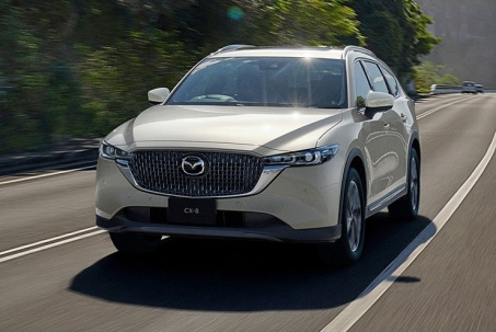 Giá xe Mazda CX-8 mới nhất tháng 4/2025, bản full từ 1,149 tỷ đồng