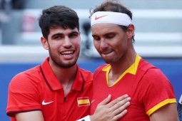 Nóng nhất thể thao chiều 21/4: Nadal động viên Alcaraz sau thất bại ở Barcelona Open