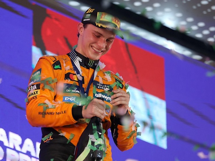 Đua xe F1, Saudi Arabian GP: Piastri vượt mặt Norris với chiến thắng tại Jeddah