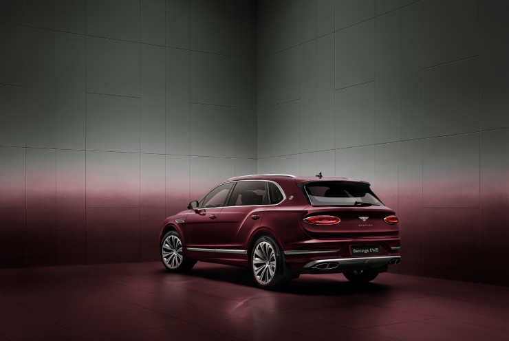 Ngắm siêu phẩm Bentley Bentayga Atelier Edition giá từ 14,39 tỷ đồng - 2