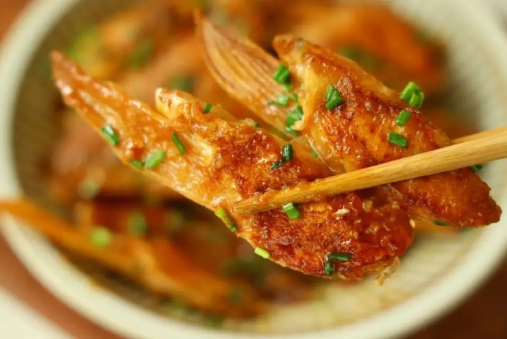 Vây cá hồi vừa ngon mà lại siêu rẻ, chế biến kiểu này ai cũng mê