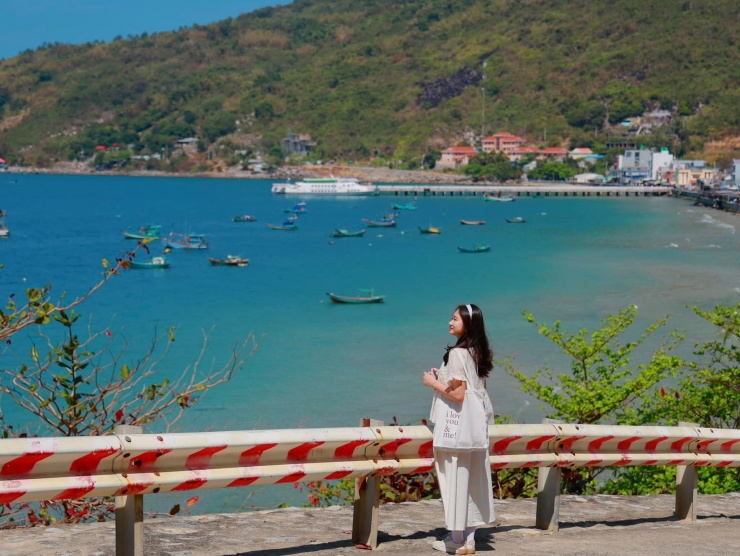 Đi để yêu thêm mảnh đất hình chữ S.