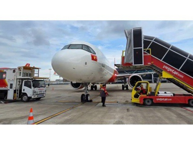 Vietjet lên tiếng vụ chậm chuyến, thất lạc hành lý tại Tân Sơn Nhất