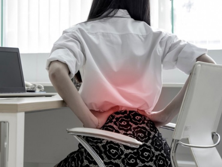 Người hay ngồi lâu một chỗ dễ mắc 4 loại ung thư này