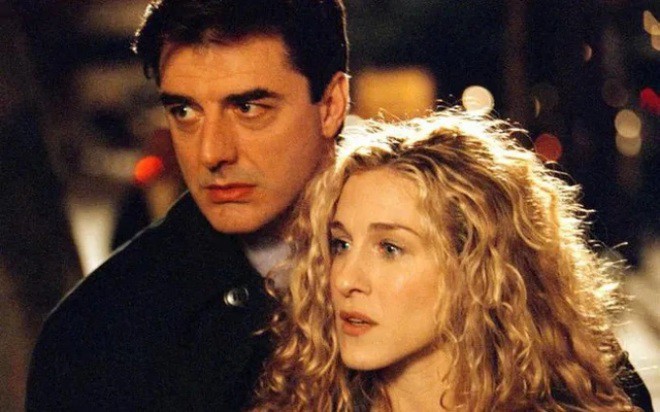 Sex and the City giúp Chris Noth được đề cử giải Nam diễn viên phụ xuất sắc nhất Quả Cầu Vàng 2000.