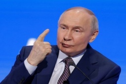 Ông Putin phản bác lời cảnh báo của EU về Ngày Chiến thắng