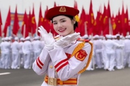 Cô gái Bắc Giang nhan sắc gây sốt trong ‘khối hoa hậu’ diễu binh 30/4