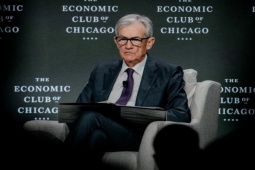 Ông Trump gây áp lực với Chủ tịch Fed: "Giảm lãi suất ngay, đừng để kinh tế chậm lại!"