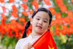  Hòa bình đẹp lắm  phủ đỏ mạng xã hội chào mừng ngày hội non sông