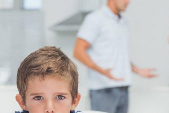 4 sai lầm làm cạn kiệt may mắn của con, nhiều cha mẹ đang làm mà không biết