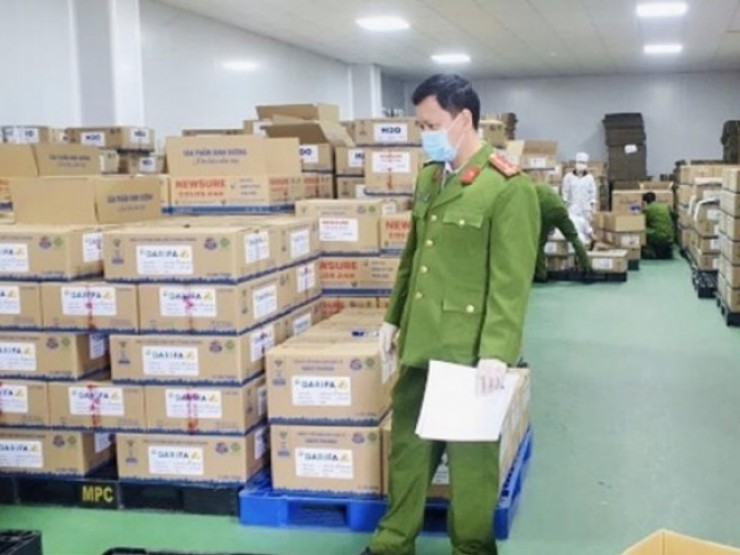 Bộ Y tế đề nghị thu hồi 12 loại sữa bột giả 