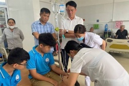 27 học sinh nhập viện, chưa xác định được nguyên nhân