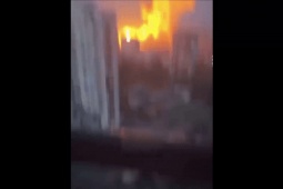 Video: Khoảnh khắc tên lửa đạn đạo Iskander của Nga đánh trúng cơ sở công nghiệp Ukraine ở Kharkiv gây nổ lớn